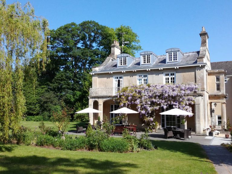 Award winning Wiltshire country house hotel – Chiseldon House